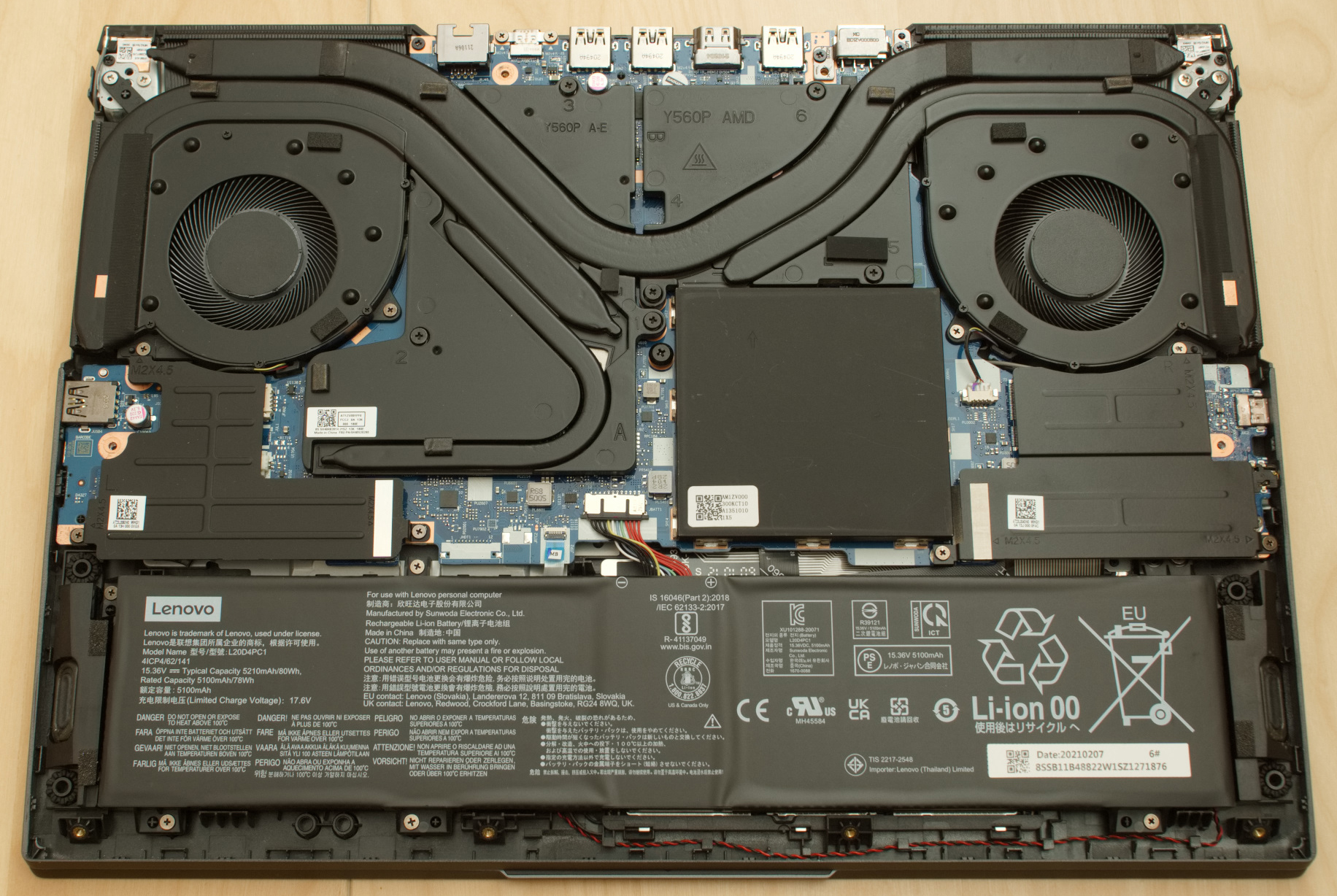 How to replace and fix Lenovo Legion 5 Pro 16ACH6H 5CB1C93175 gray backlit Italian IT keyboard palmrest (Legion 5 Pro 16ACH6H)